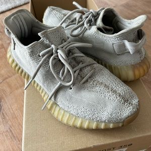 Yeezy 350 V2 Boost
